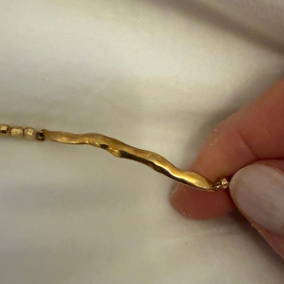 Chan Luu pearl gray crystal and Gold Beaded Bracelet - Picture 4 of 7